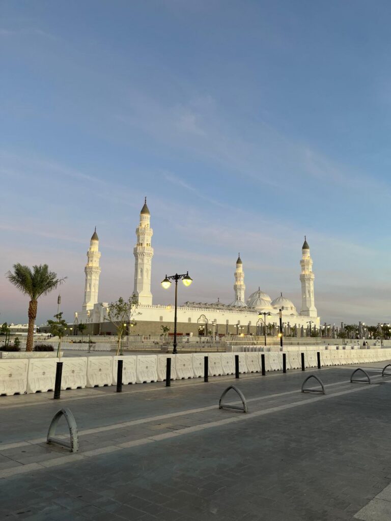 Trip Umrah Hemat Musim Sejuk